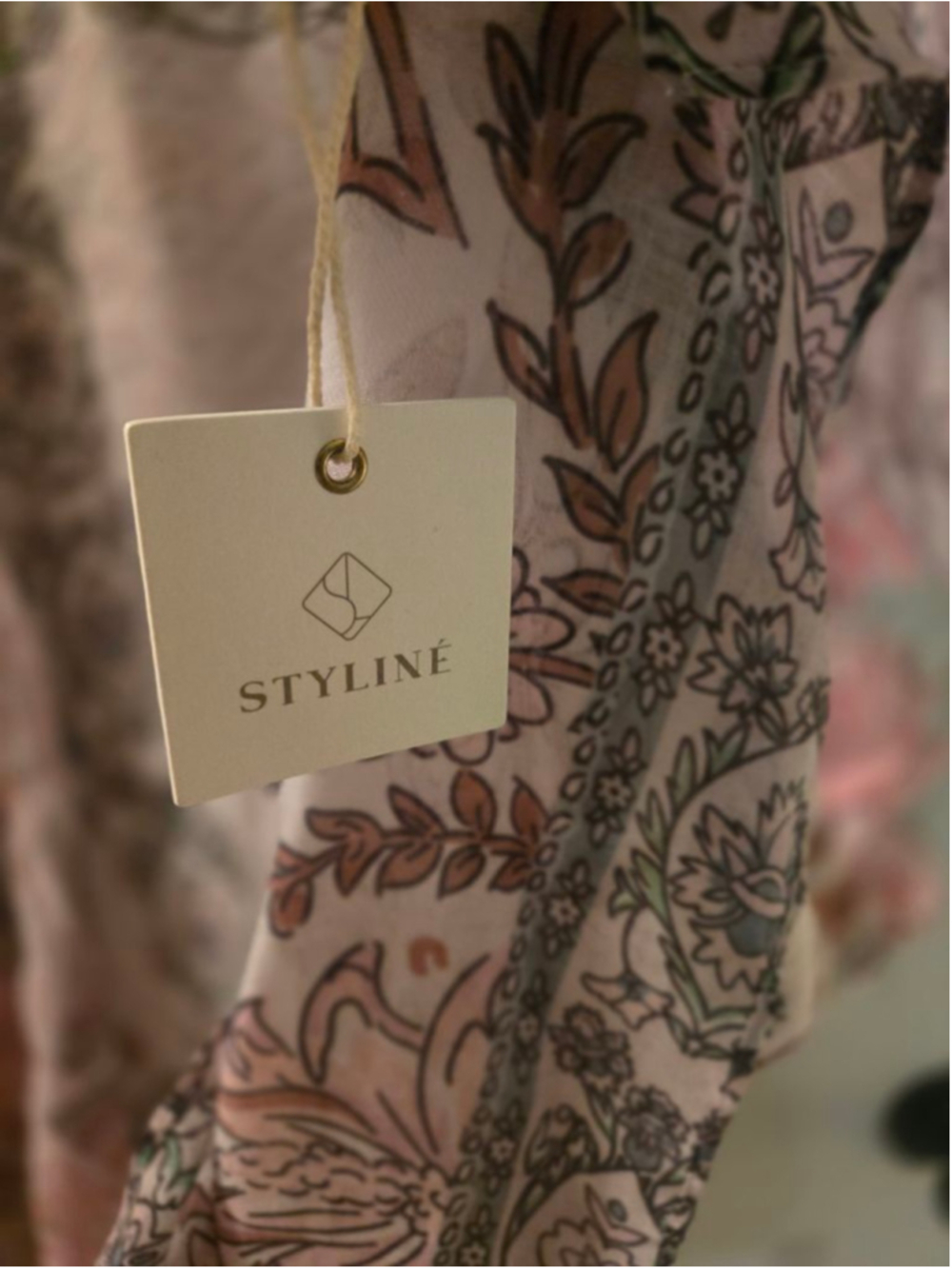 Women's Styliné Pink Floral Paisley One Size kimono - Picture 2 of 3